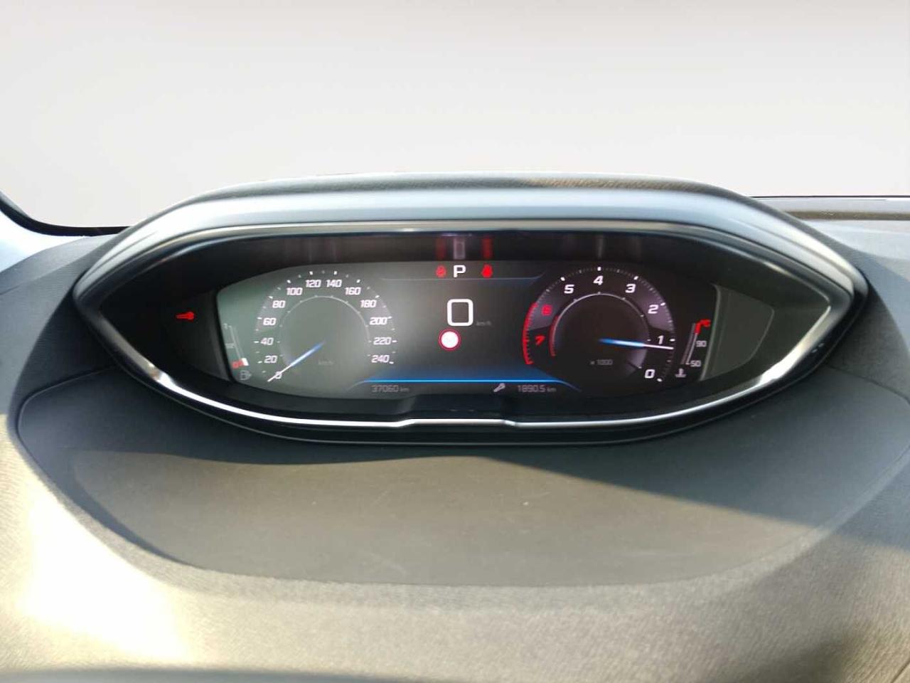 Peugeot Peugeot 3008 usata, con 5 porte