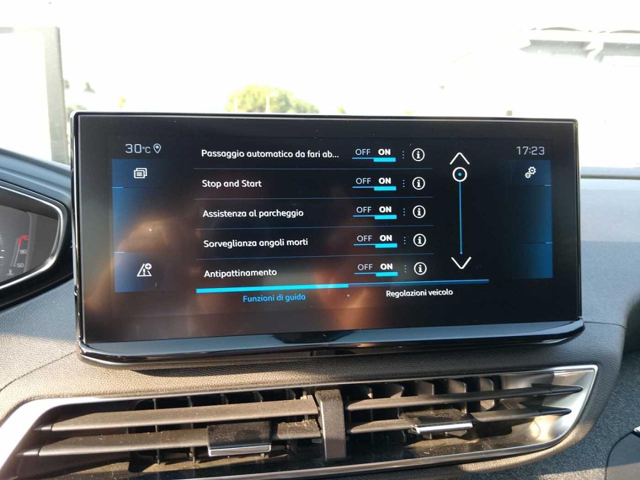 Peugeot Peugeot 3008 usata, con alzacristalli ant./post. elettrici antipizzicamento, comando sequenziale