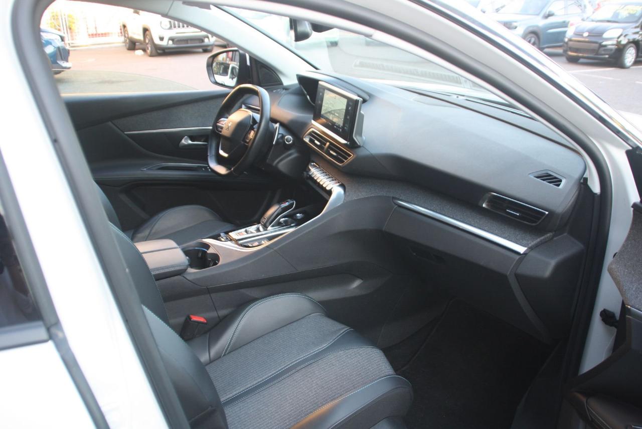 Peugeot Peugeot 3008 usata 10