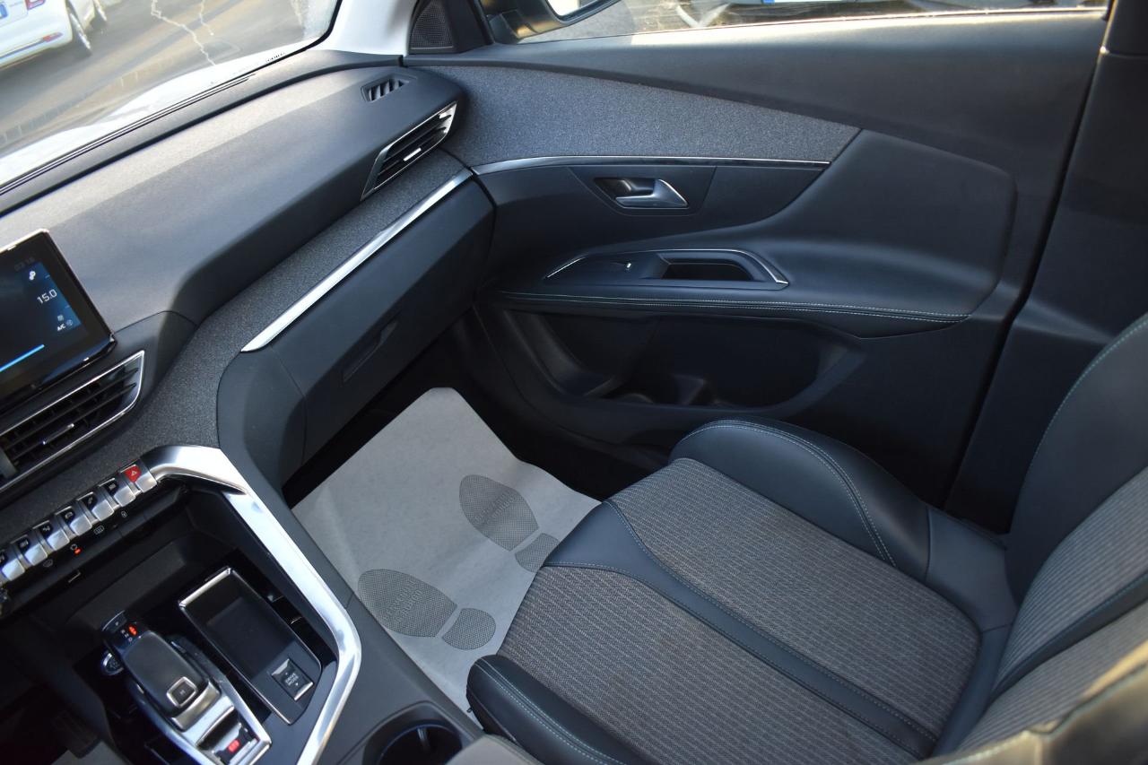 Peugeot Peugeot 3008 usata, con park distance control