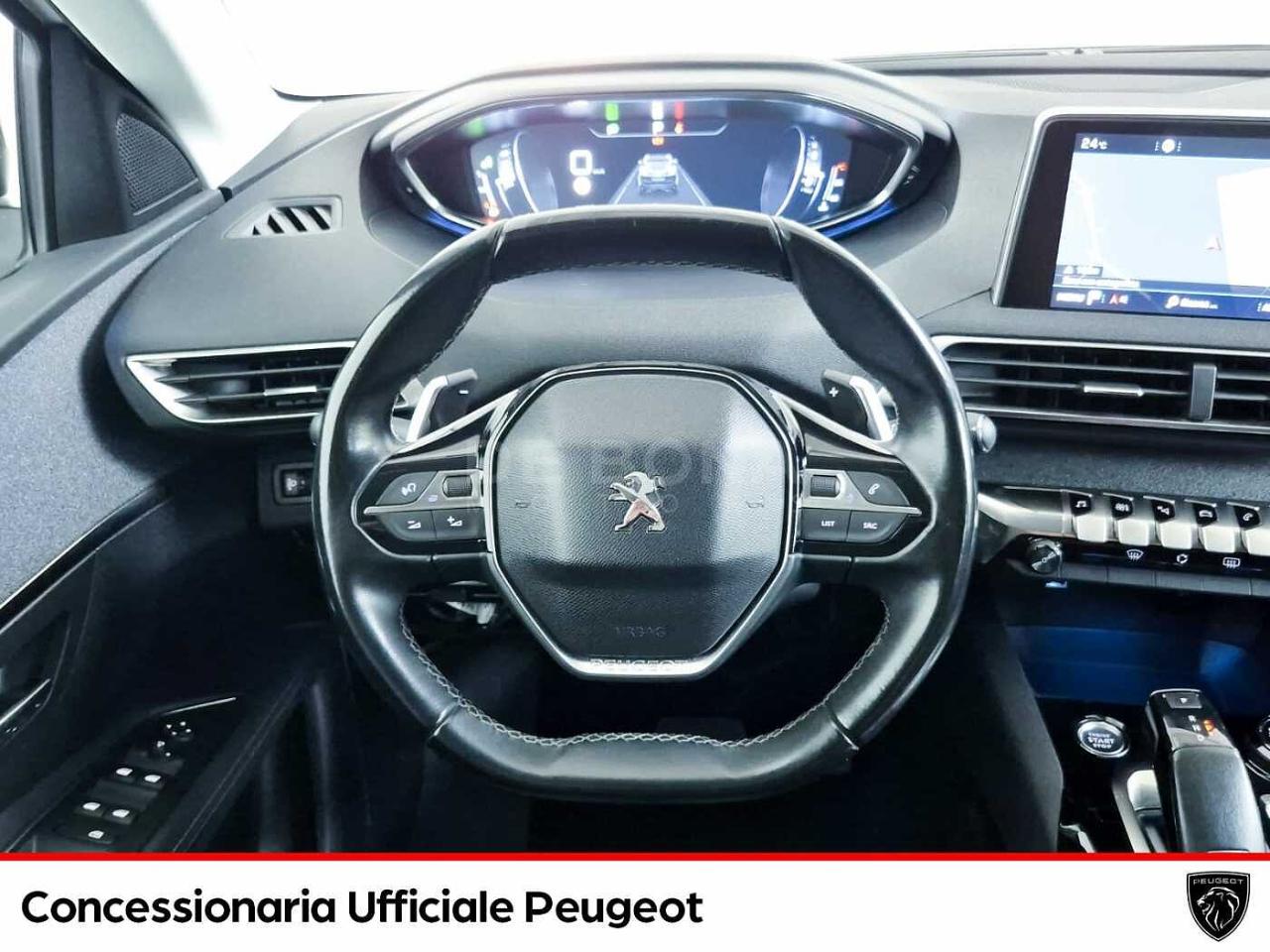 Peugeot Peugeot 3008 usata, con 5 porte