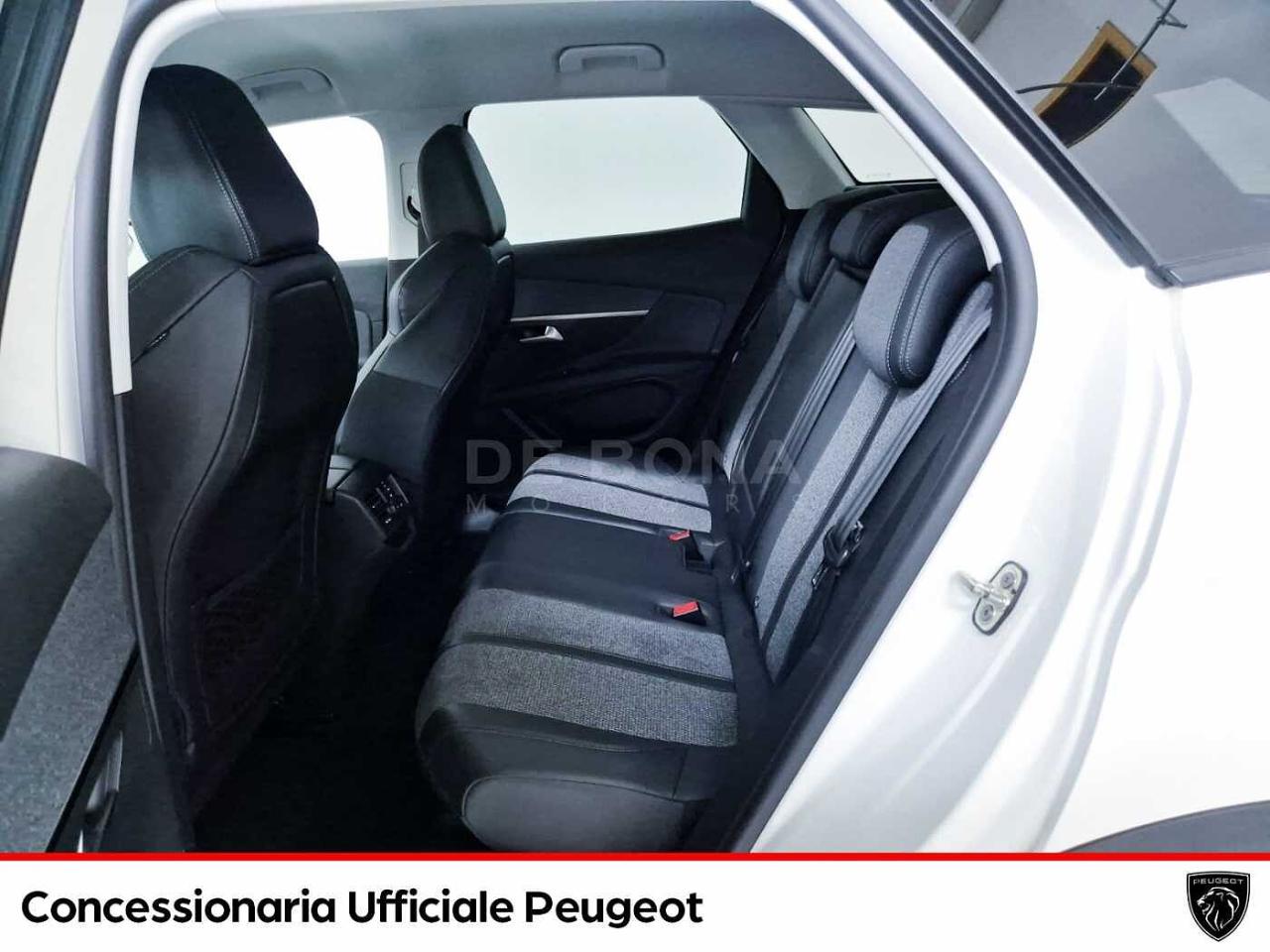 Peugeot Peugeot 3008 usata 16