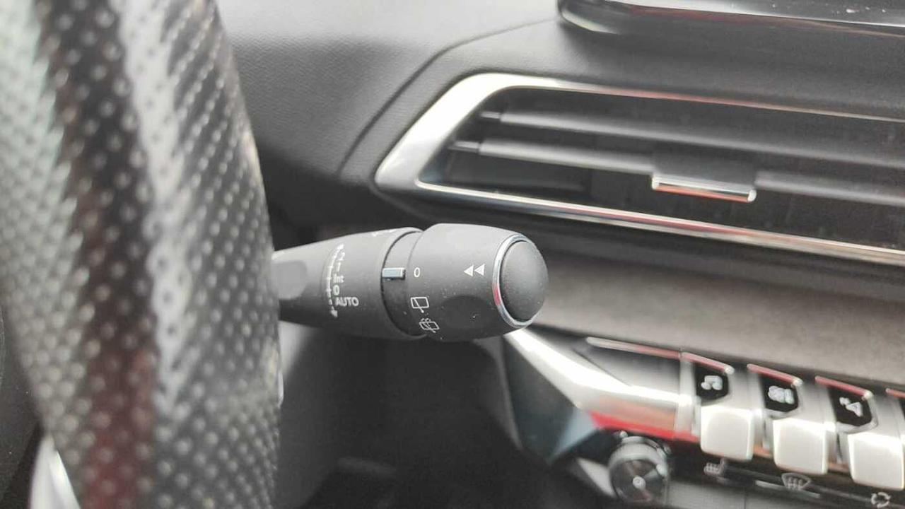 Peugeot Peugeot 3008 usata, con isofix