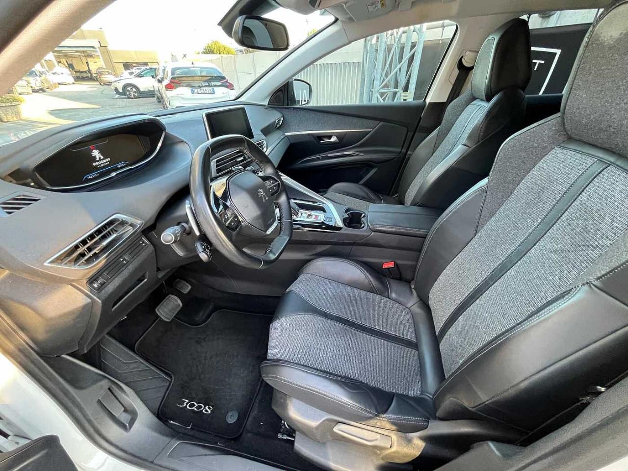 Peugeot Peugeot 3008 usata 23