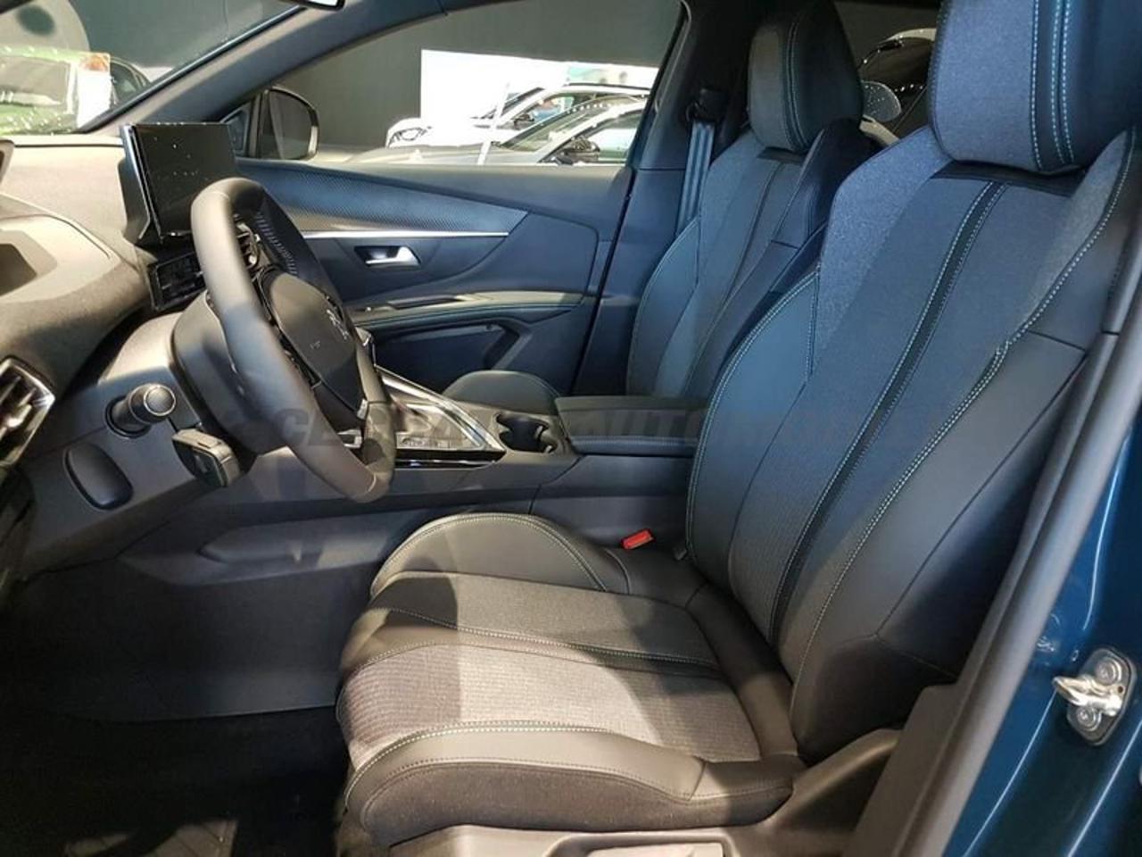 Peugeot Peugeot 3008 usata, con cerchi in lega