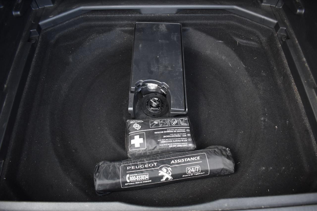 Peugeot Peugeot 3008 usata 13