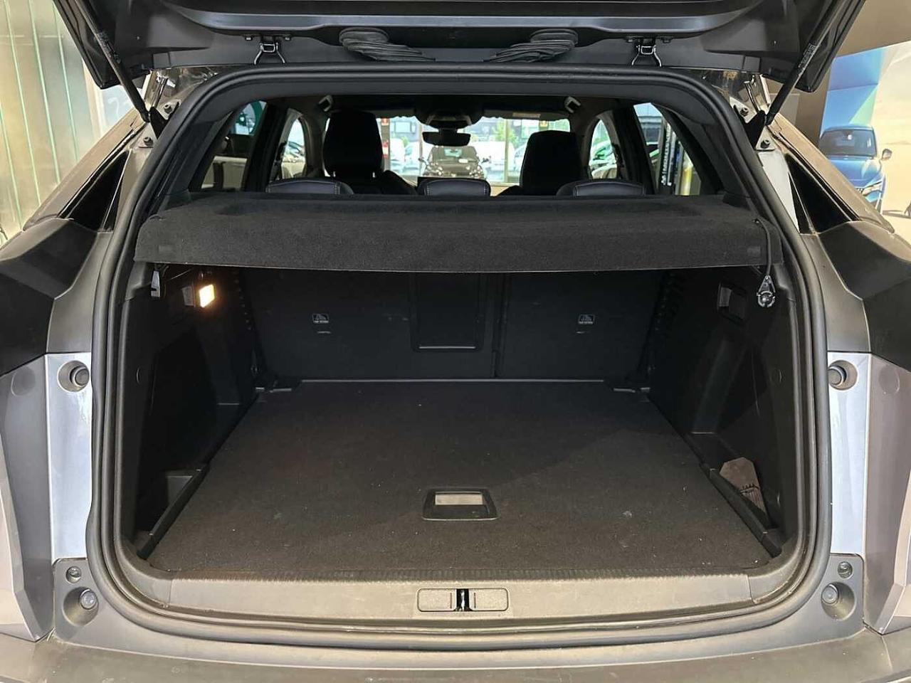 Peugeot Peugeot 3008 usata 17