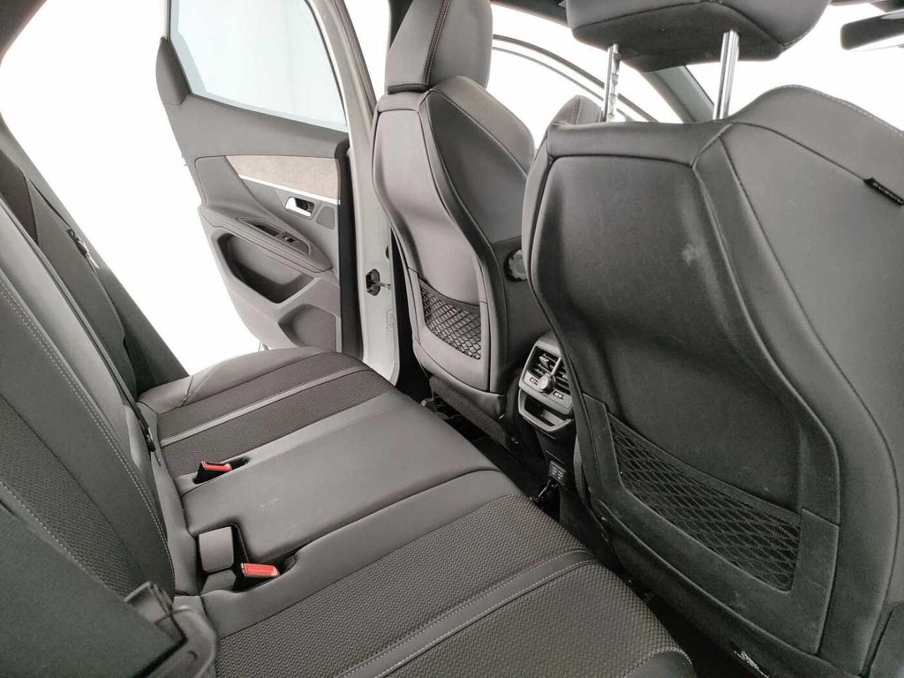 Peugeot Peugeot 3008 usata, con Caricabatterie di bordo da 7,4 kW