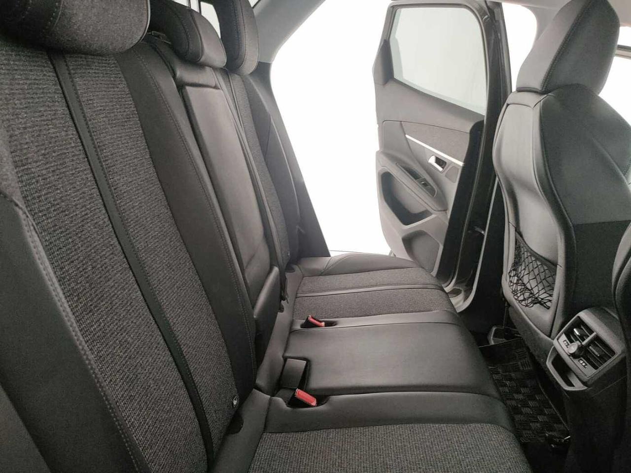 Peugeot Peugeot 3008 usata, con Caricabatterie di bordo da 7,4 kW