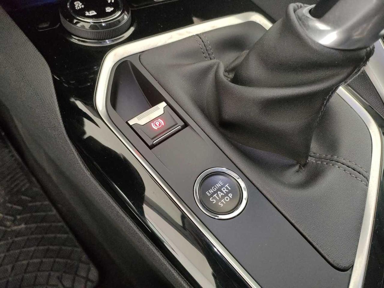 Peugeot Peugeot 3008 usata 18