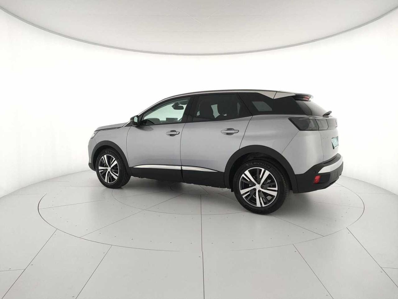 Peugeot Peugeot 3008 usata, con Caricabatterie di bordo da 7,4 kW