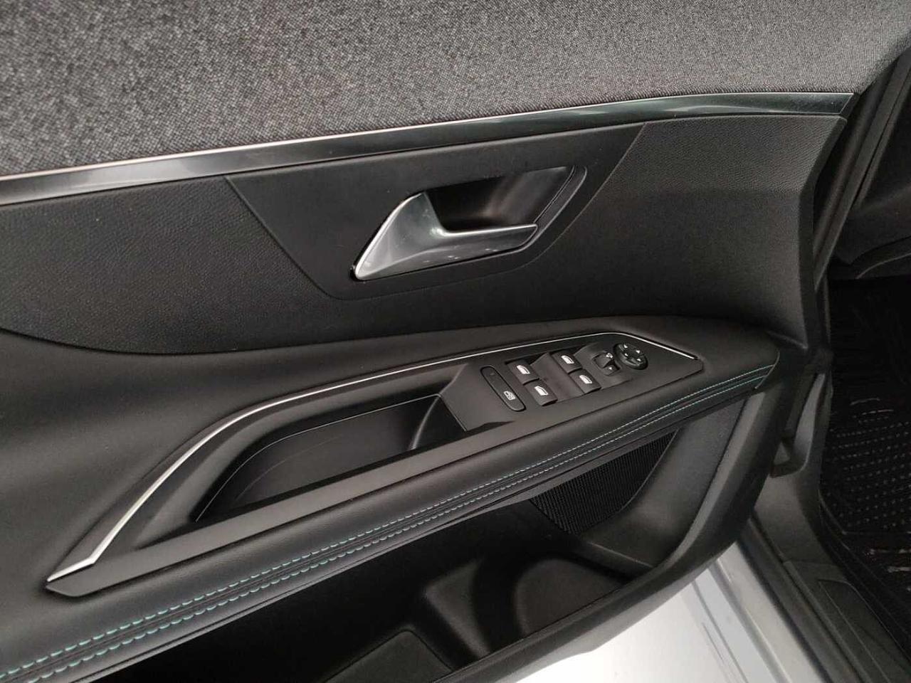 Peugeot Peugeot 3008 usata, con Portapacchi