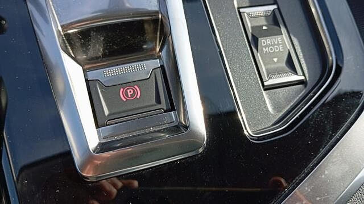 Peugeot Peugeot 3008 usata 19