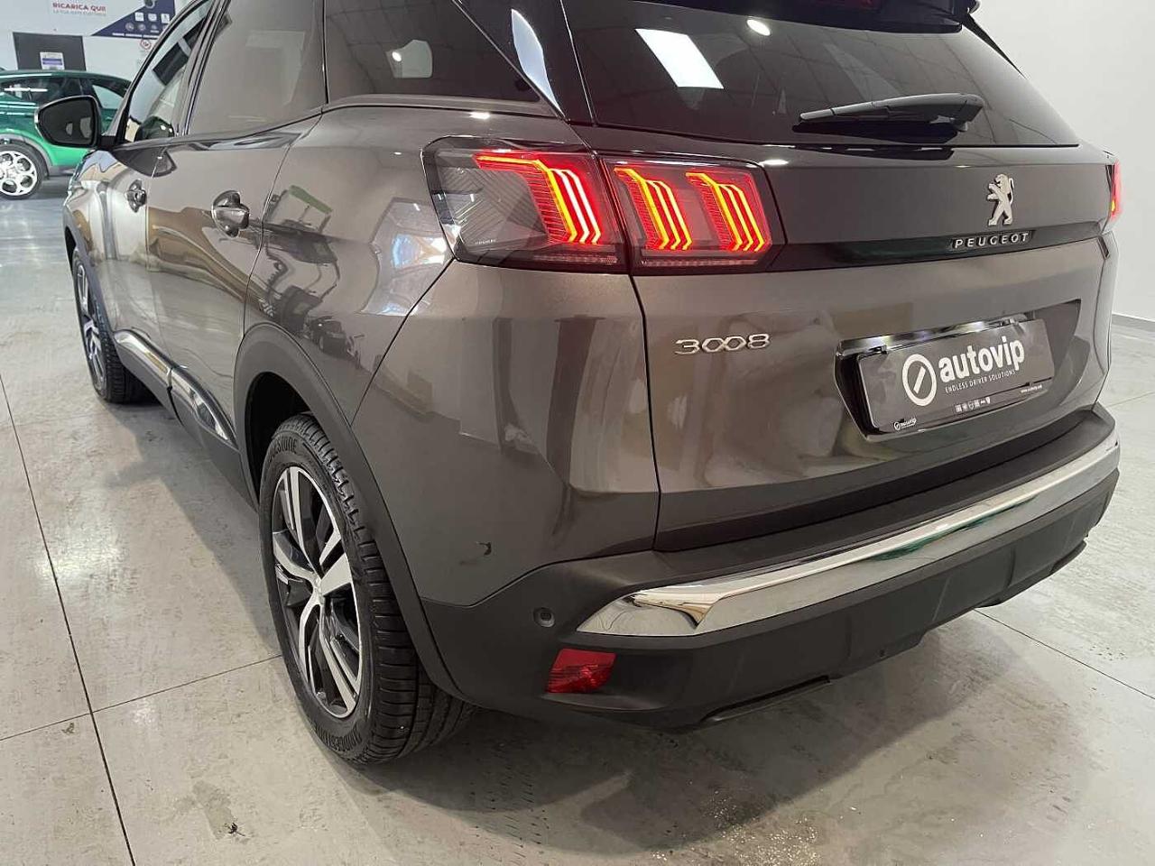 Peugeot Peugeot 3008 usata, con Xenon-led