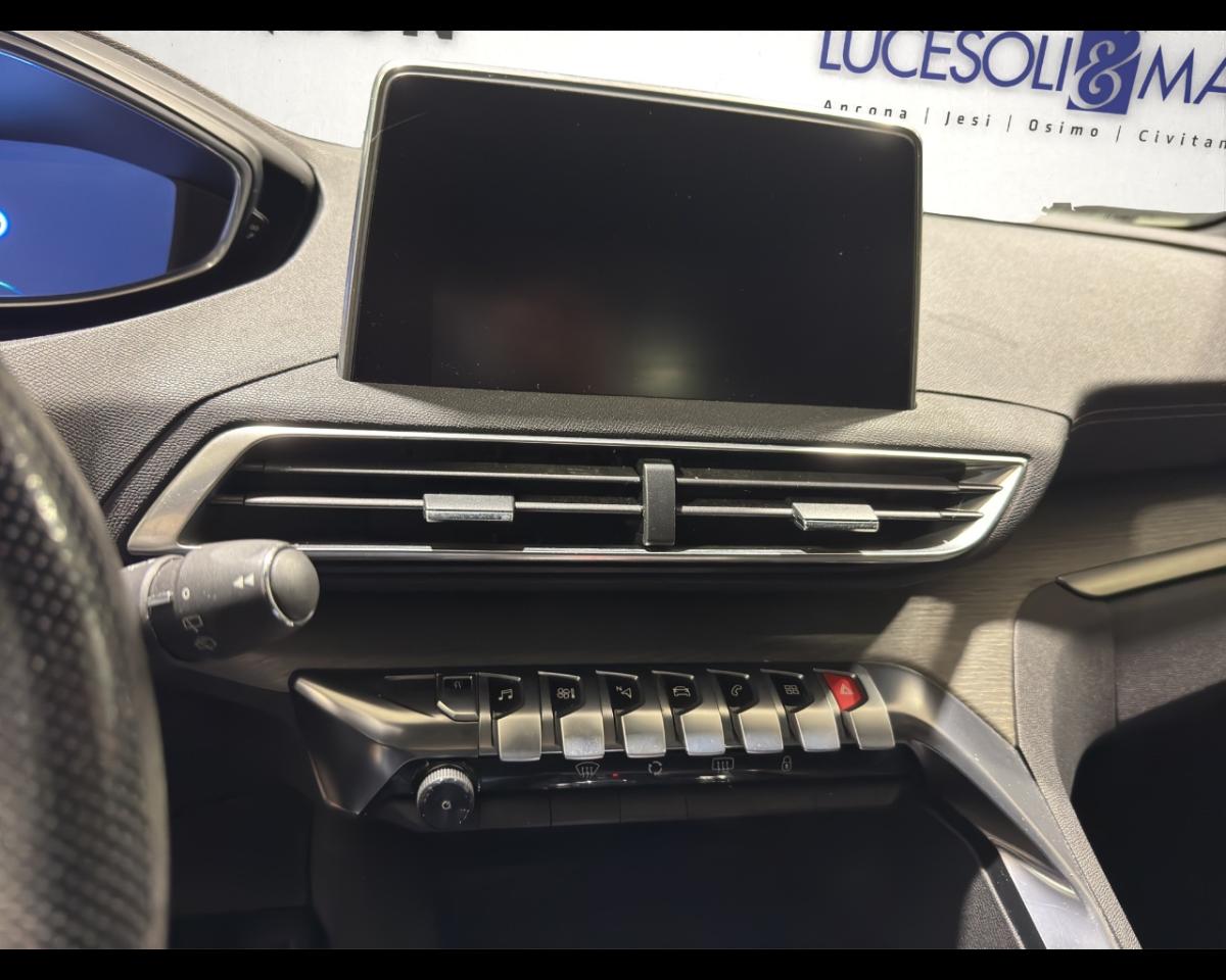 Peugeot Peugeot 3008 usata, con Caricabatterie di bordo da 22 kW