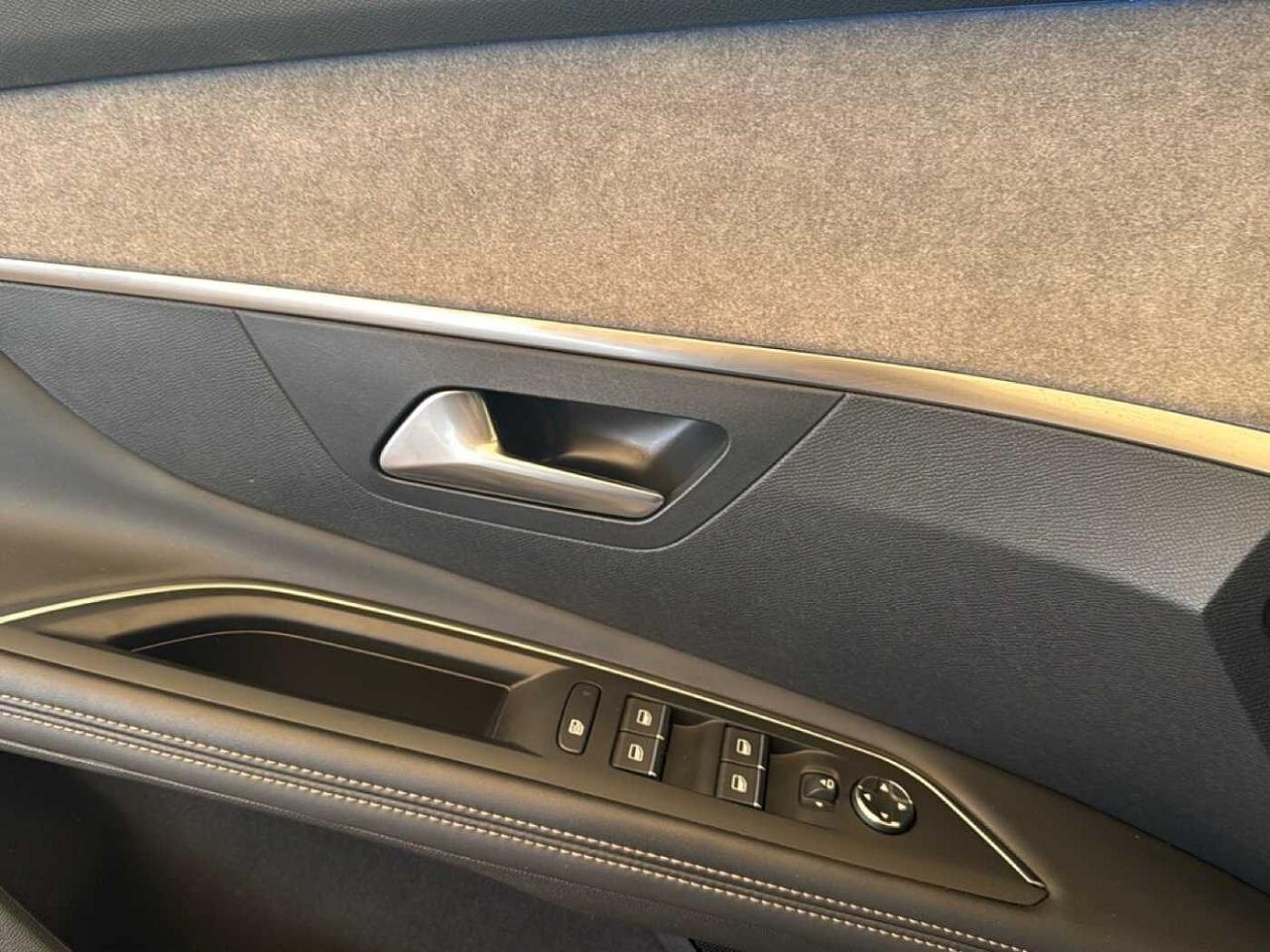 Peugeot Peugeot 3008 usata 8