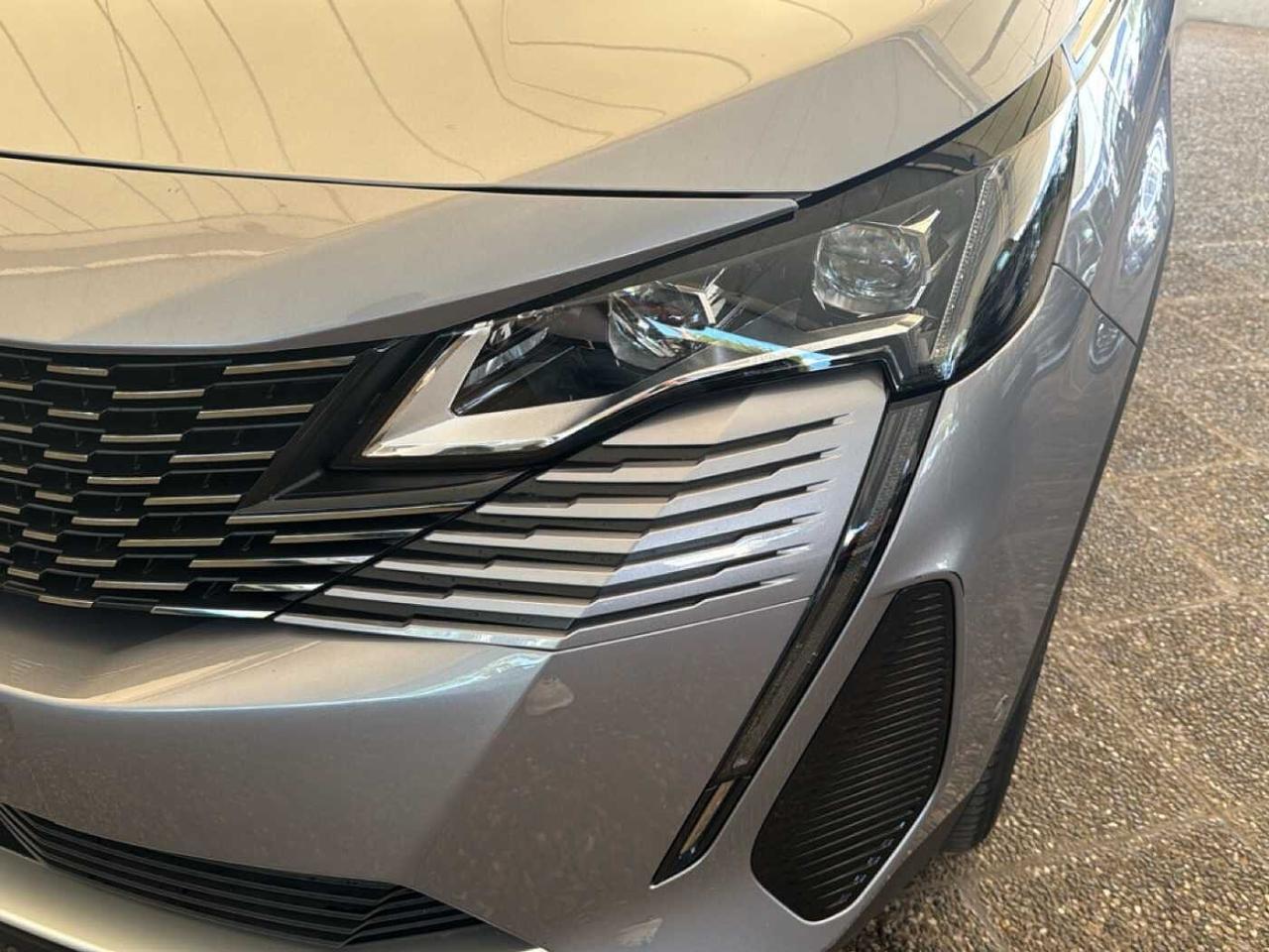 Peugeot Peugeot 3008 usata 16