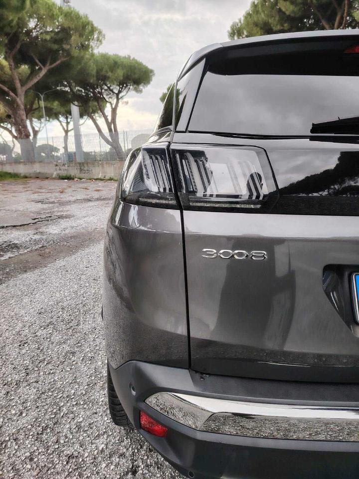 Peugeot Peugeot 3008 usata 13