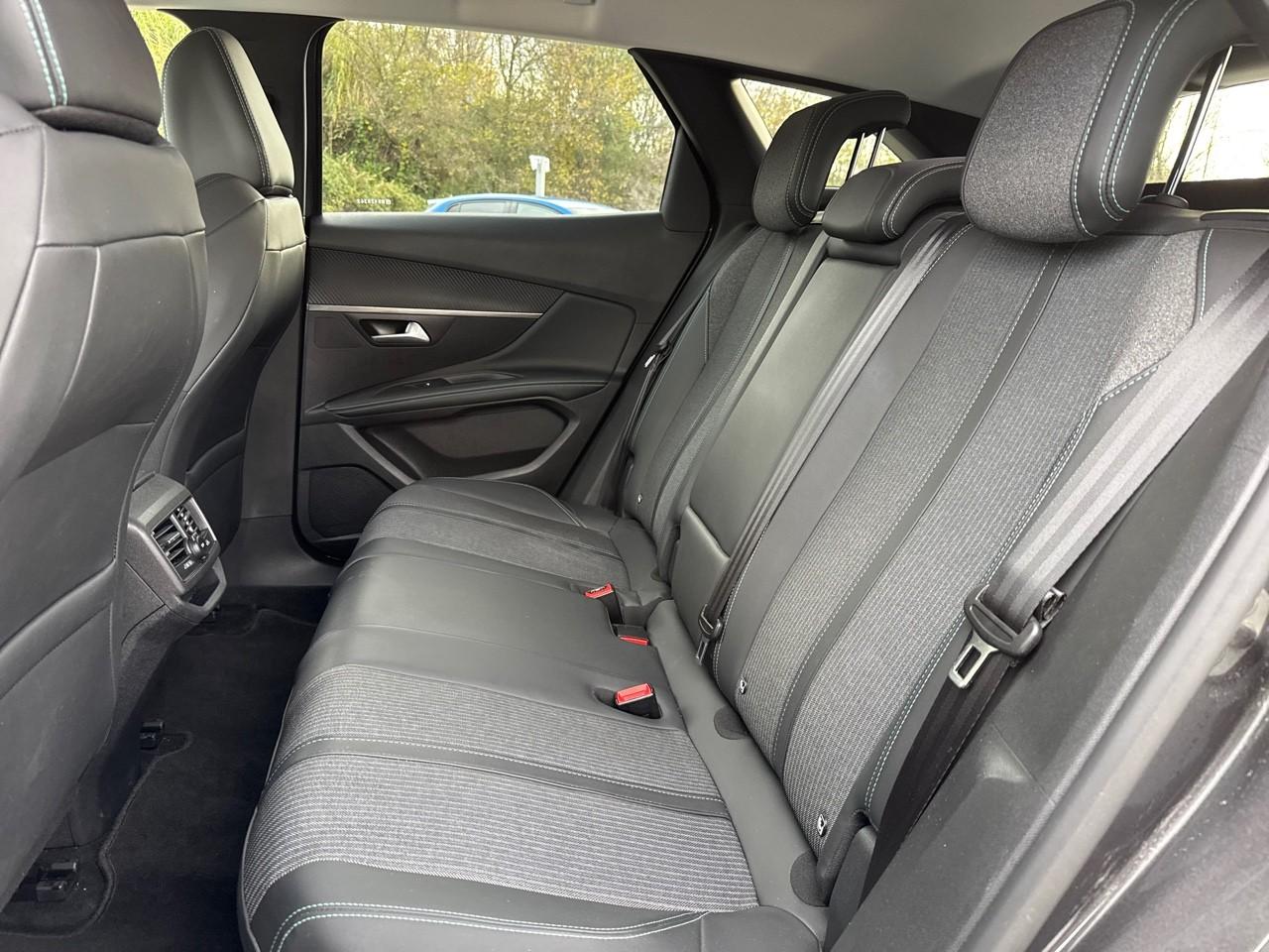 Peugeot Peugeot 3008 usata, con Climatizzatore