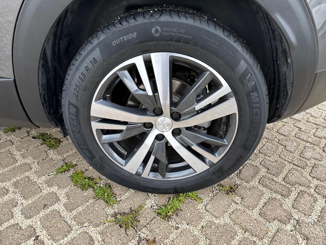 Peugeot Peugeot 3008 usata, con GPS