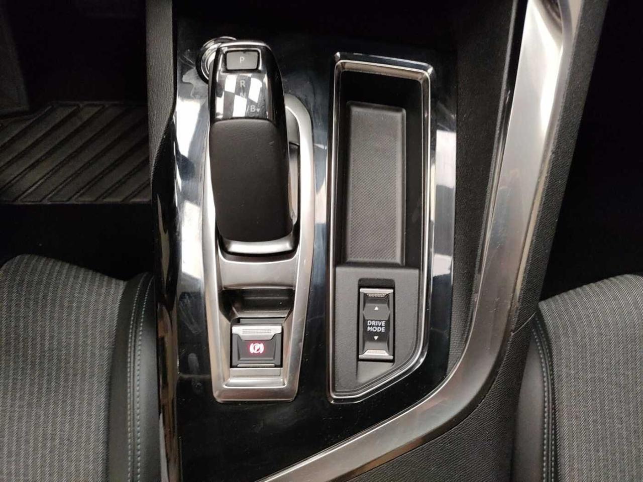 Peugeot Peugeot 3008 usata 13