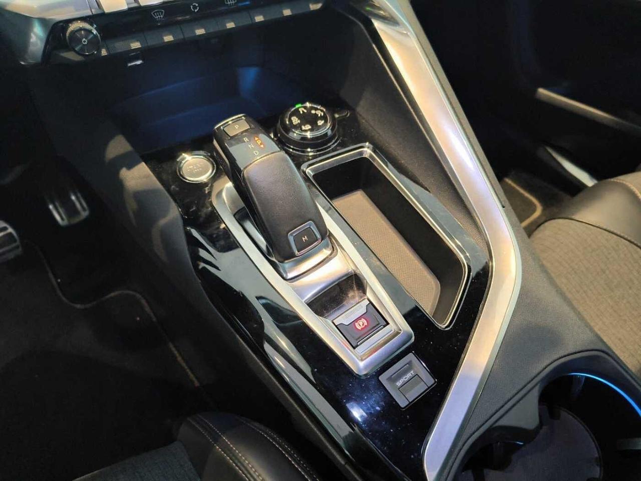 Peugeot Peugeot 3008 usata 10