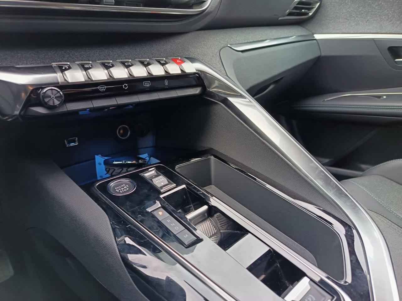 Peugeot Peugeot 3008 usata 9