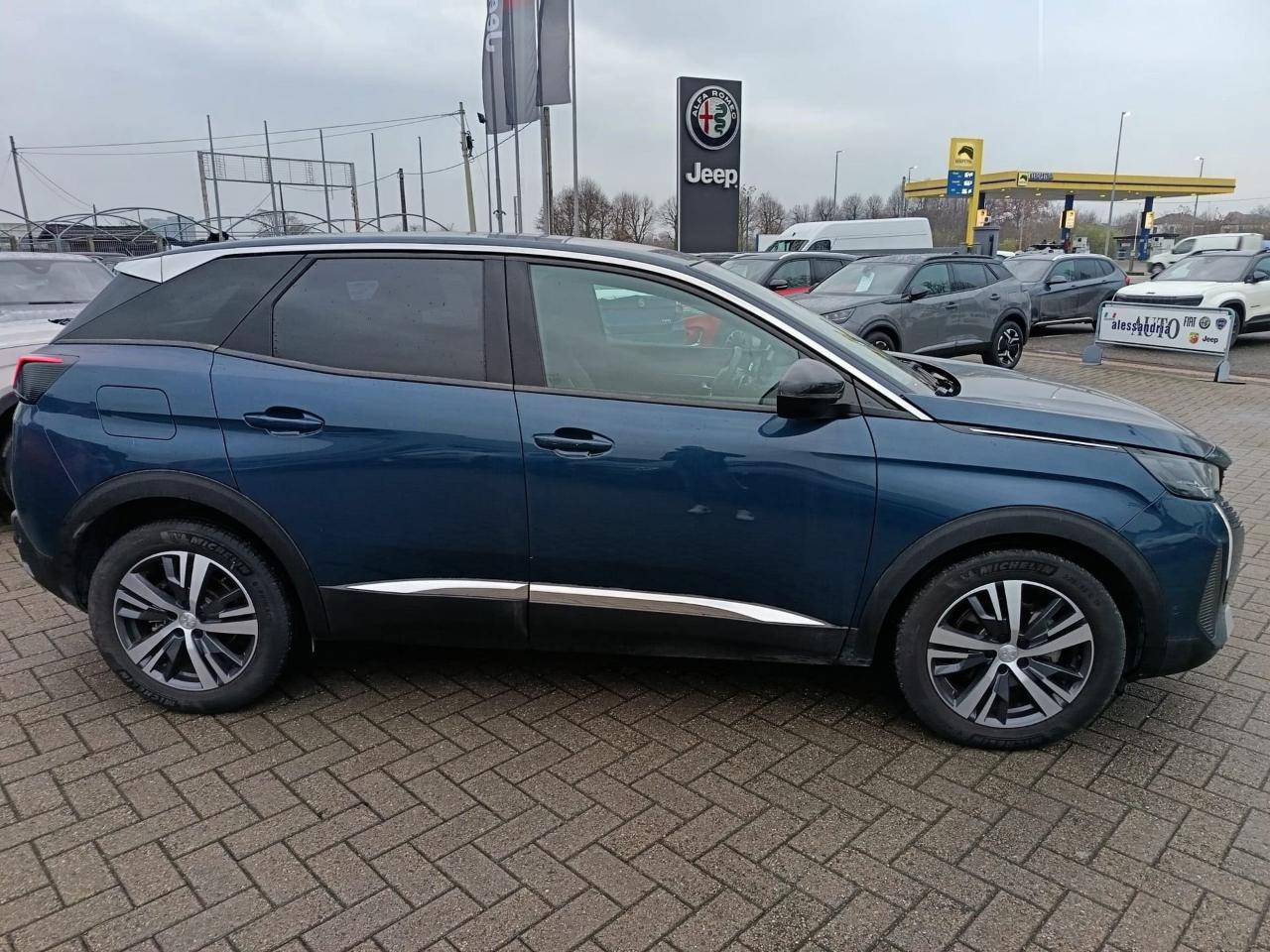 Peugeot Peugeot 3008 usata 13