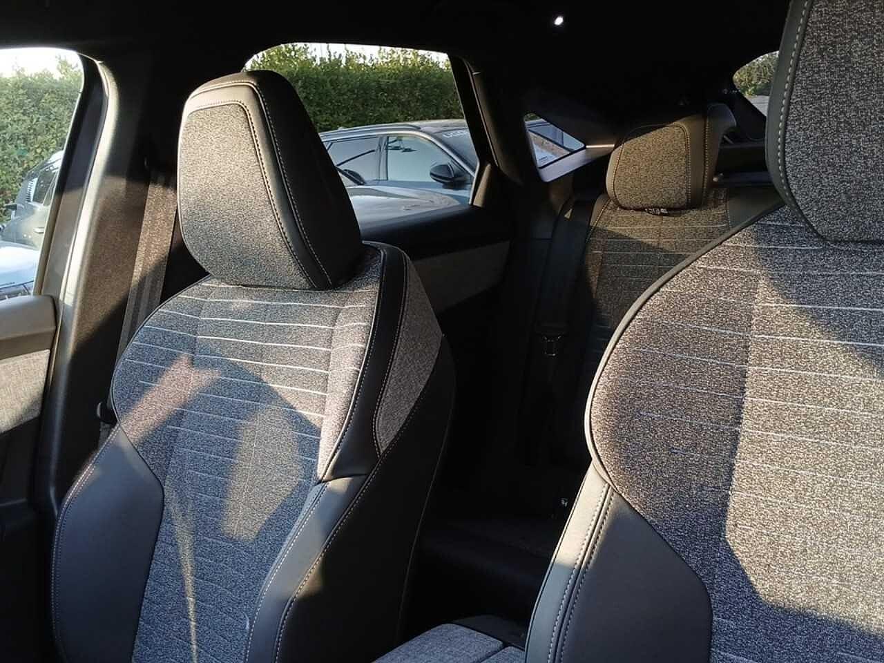 Peugeot Peugeot 3008 usata 9