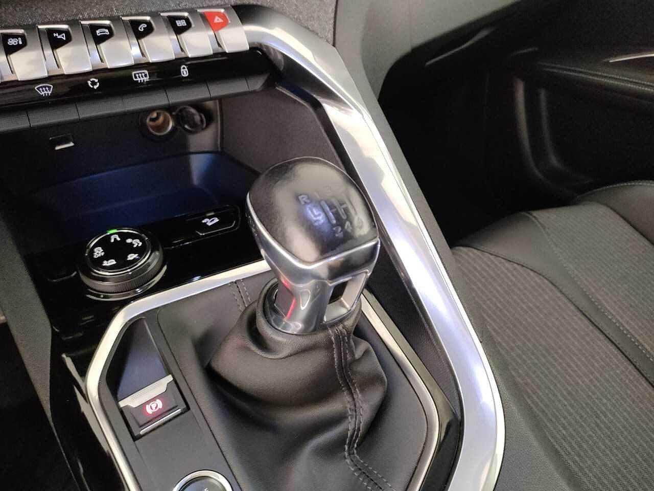 Peugeot Peugeot 3008 usata, con Xenon-led