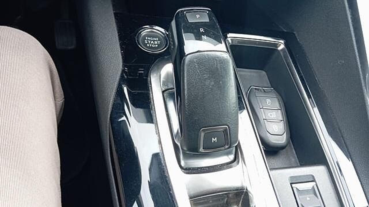 Peugeot Peugeot 3008 usata 5