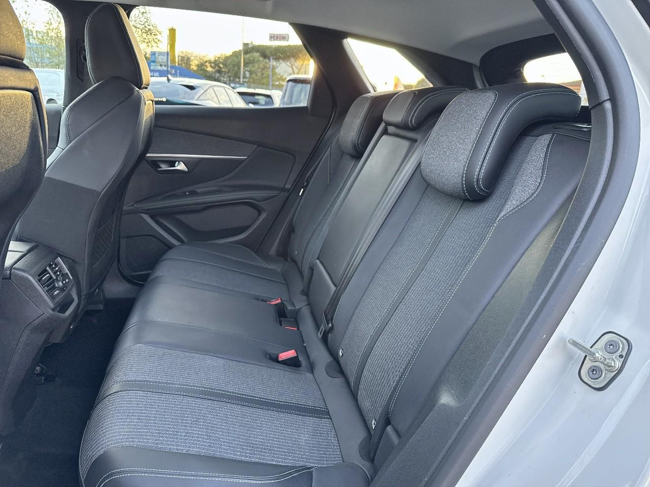 Peugeot Peugeot 3008 usata 21