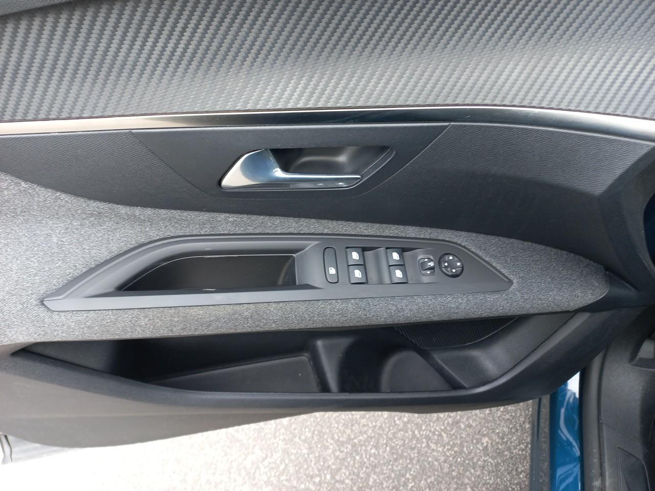 Peugeot Peugeot 3008 usata, con Mirror Screen