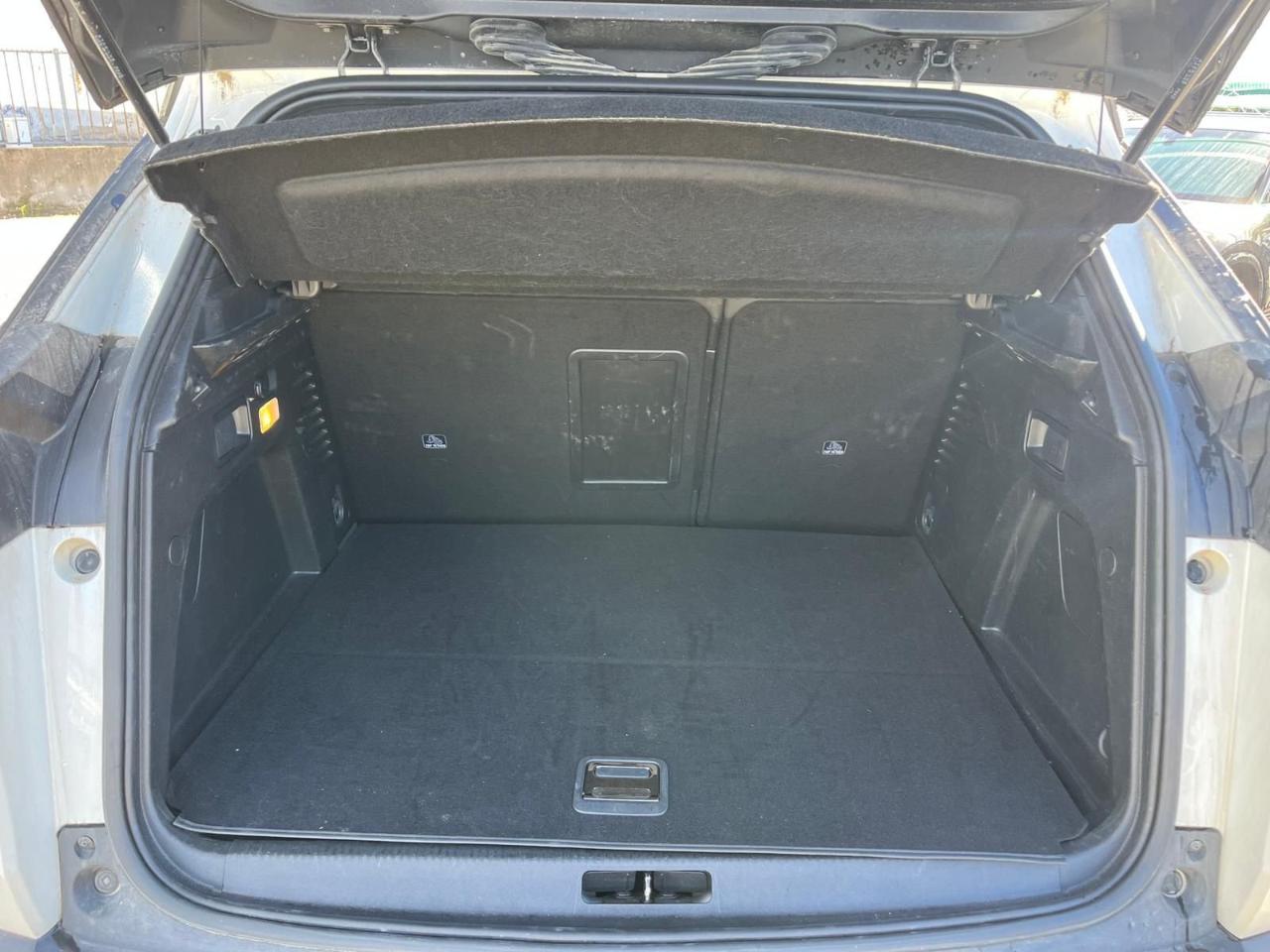 Peugeot Peugeot 3008 usata 1