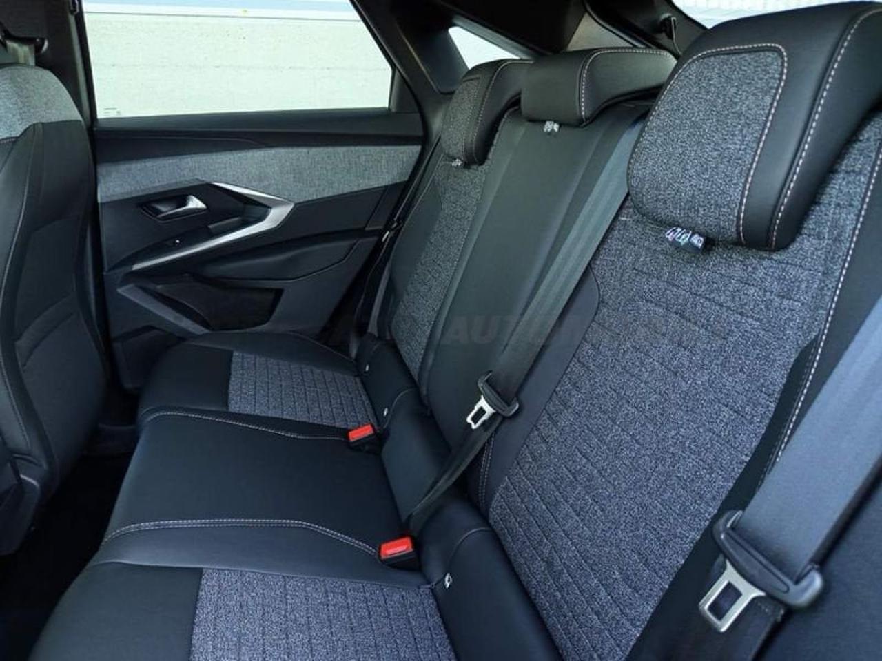 Peugeot Peugeot 3008 usata 6