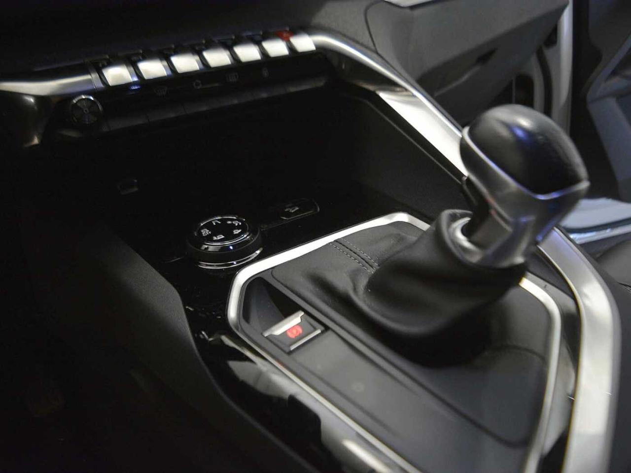 Peugeot Peugeot 3008 usata 3