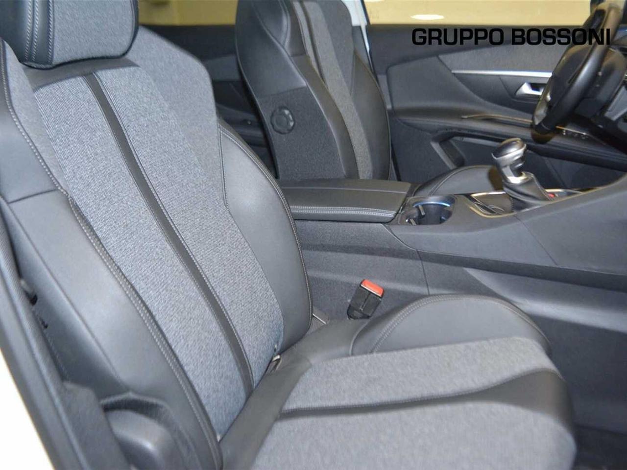 Peugeot Peugeot 3008 usata 19