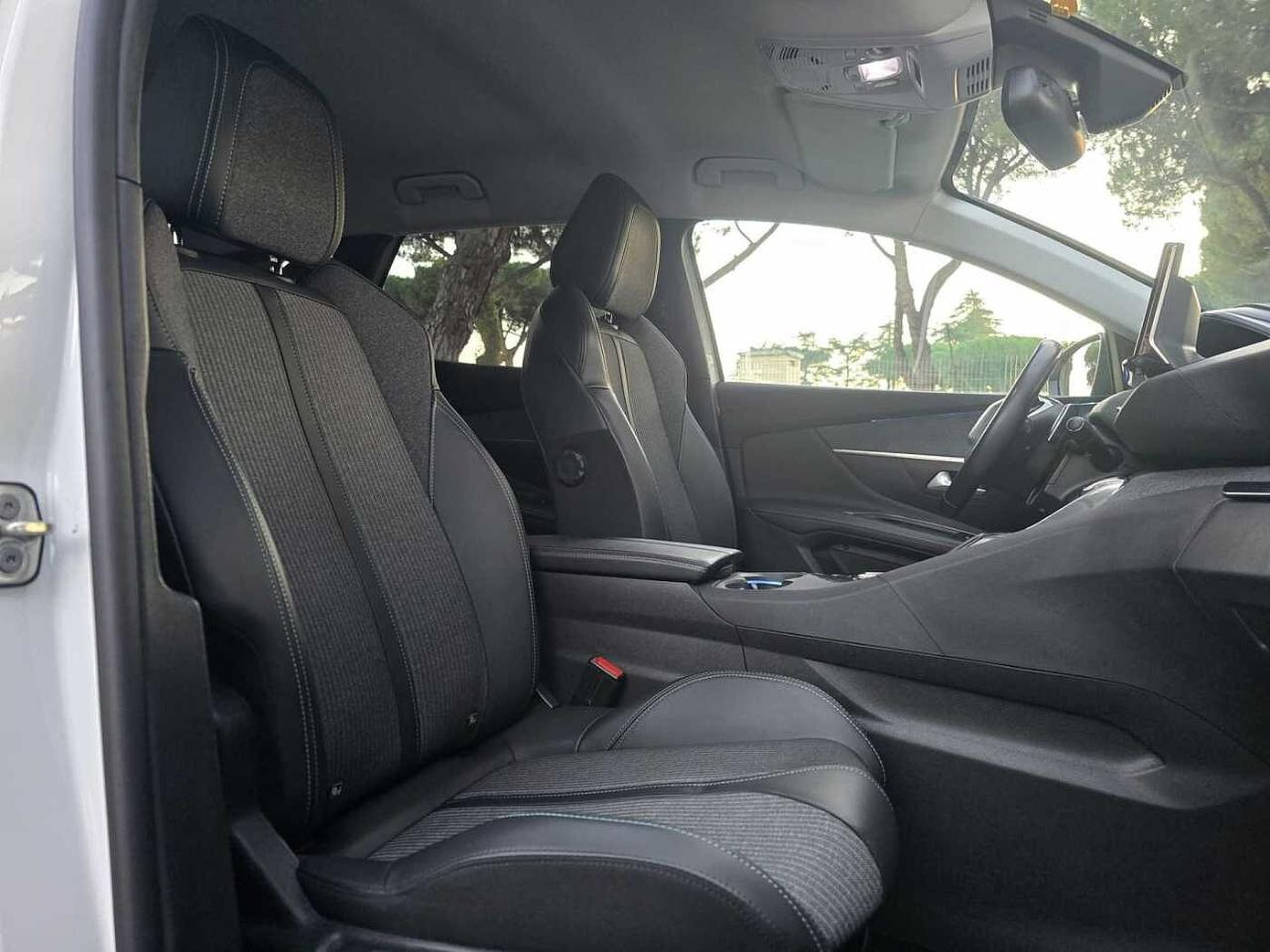 Peugeot Peugeot 3008 usata 21