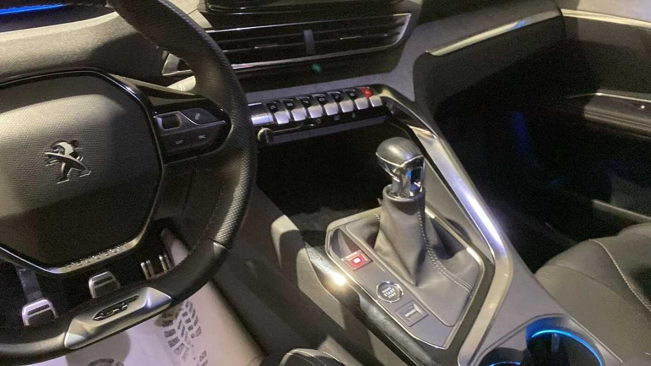 Peugeot Peugeot 3008 usata 9