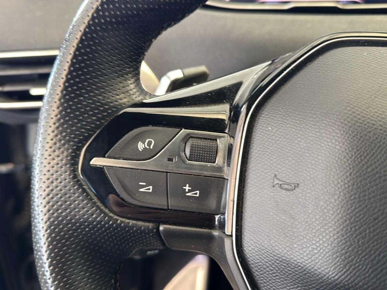 Peugeot Peugeot 3008 usata 12