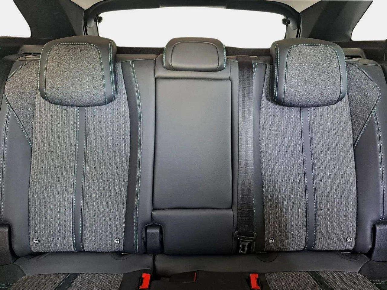 Peugeot Peugeot 3008 usata 16