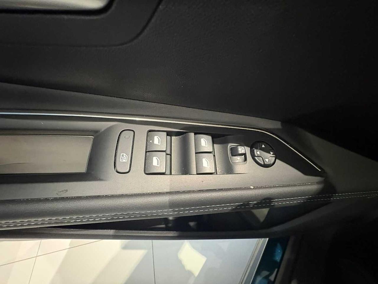 Peugeot Peugeot 3008 usata 6