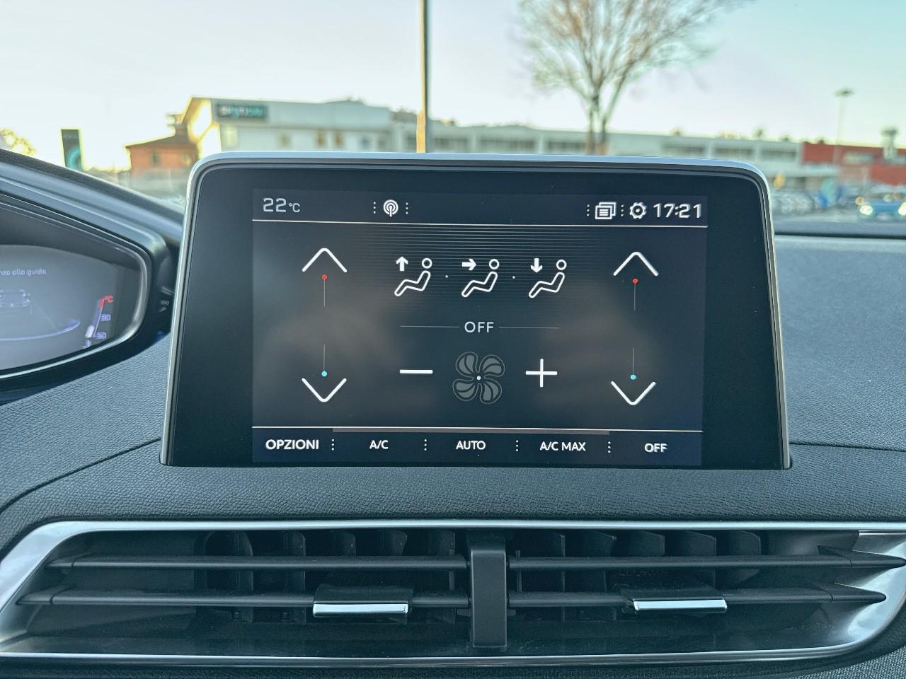 Peugeot Peugeot 3008 usata 10