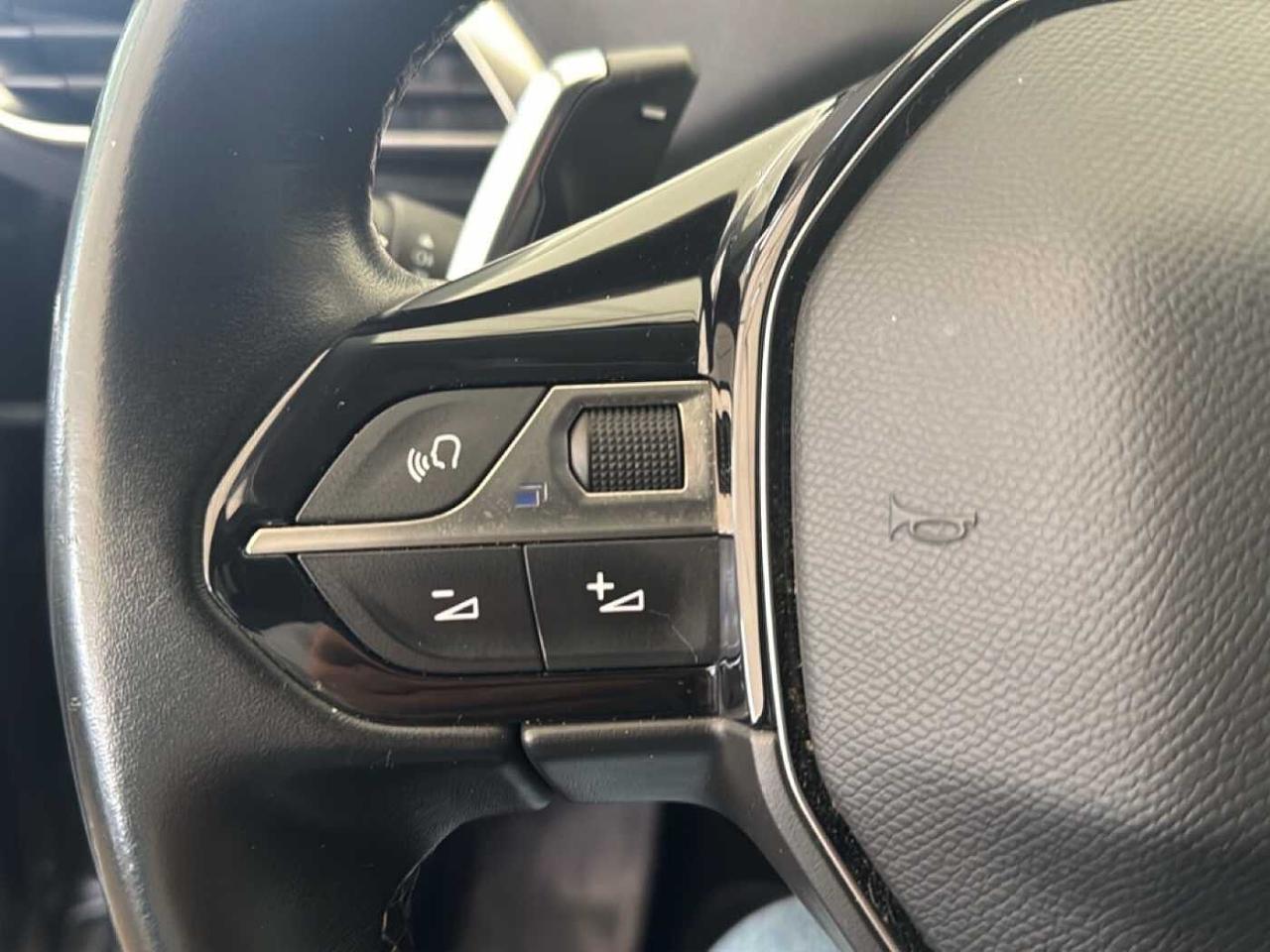 Peugeot Peugeot 3008 usata 12