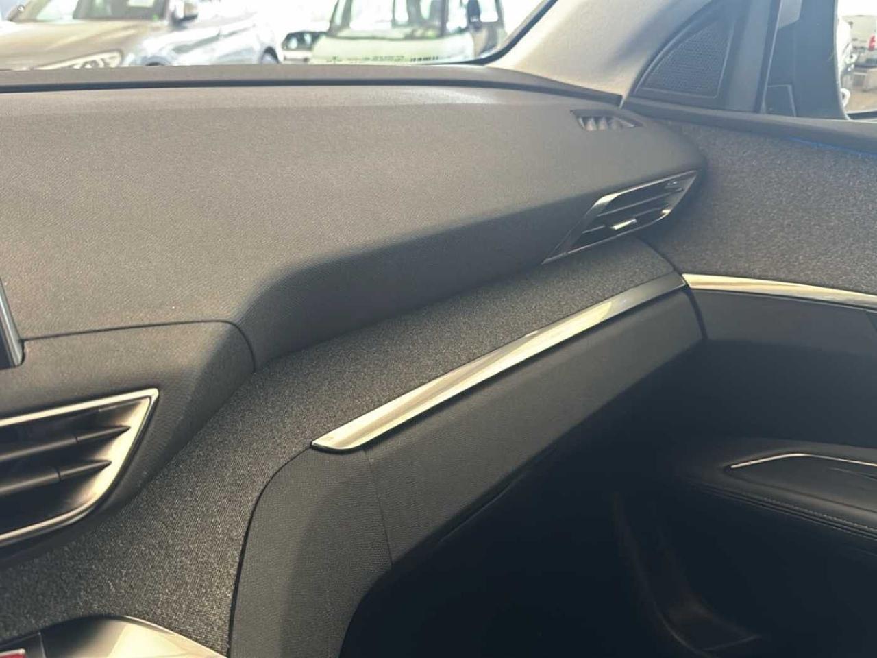 Peugeot Peugeot 3008 usata 10