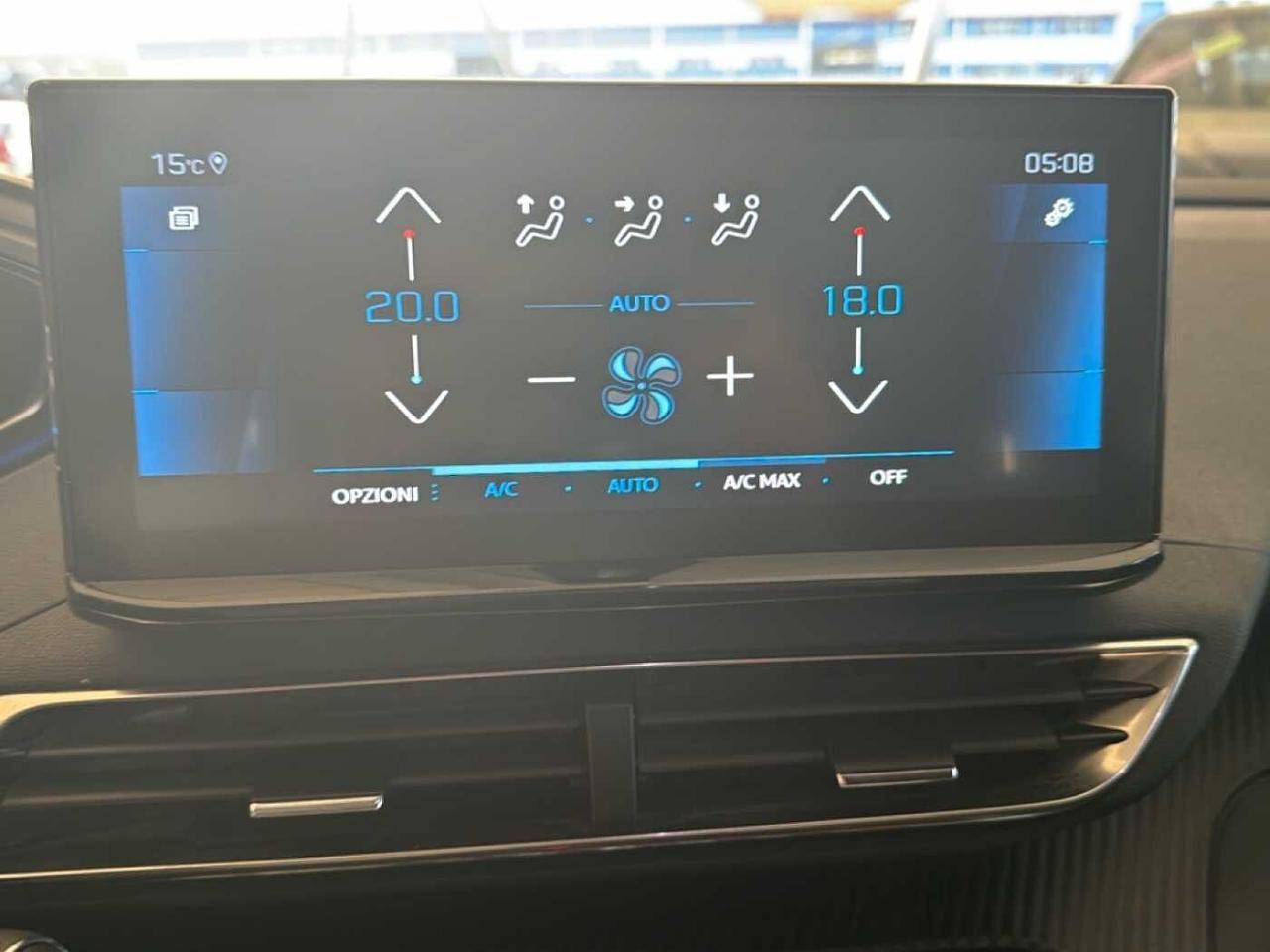 Peugeot Peugeot 3008 usata 9