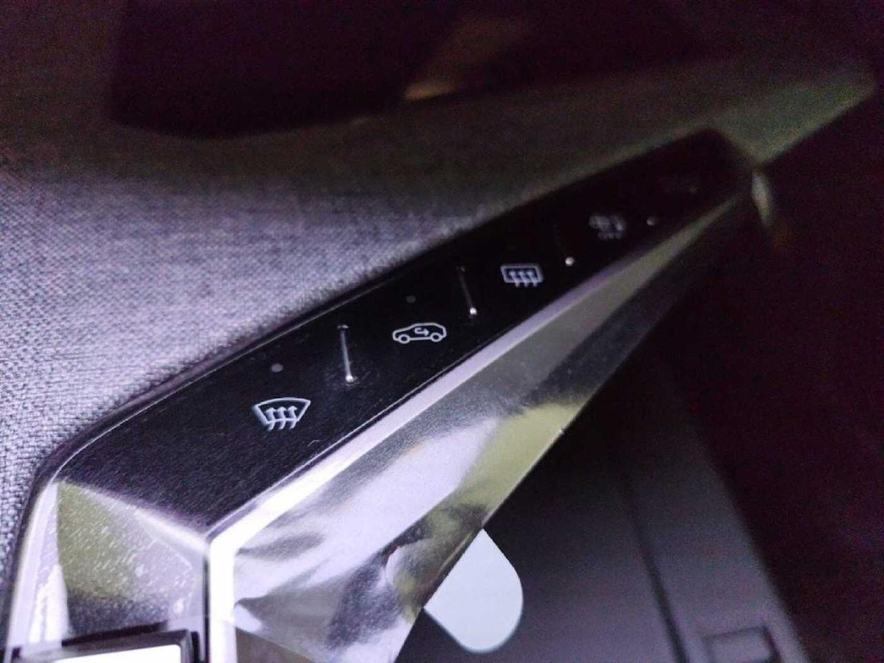 Peugeot Peugeot 3008 usata 12