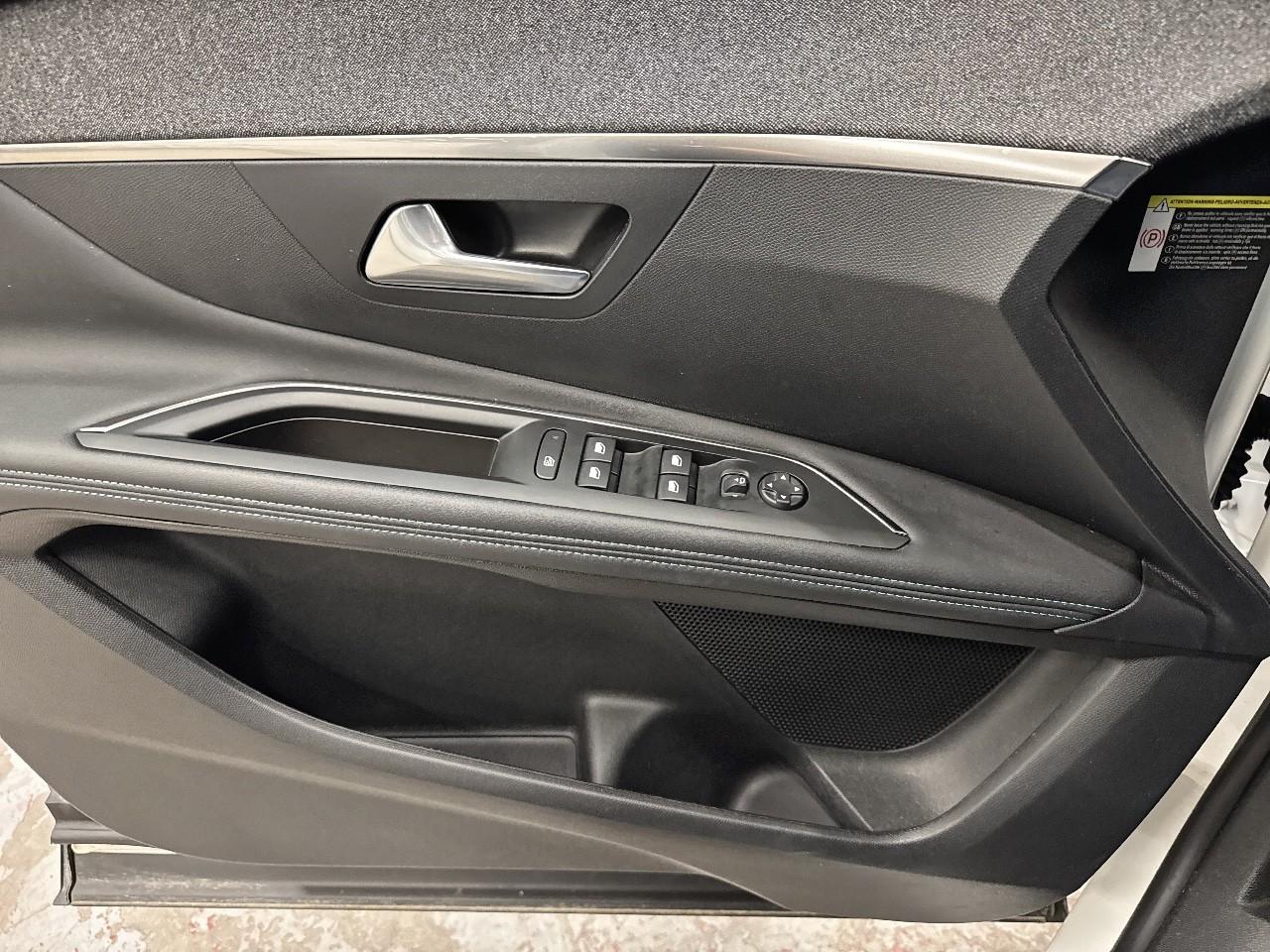 Peugeot Peugeot 3008 usata 10