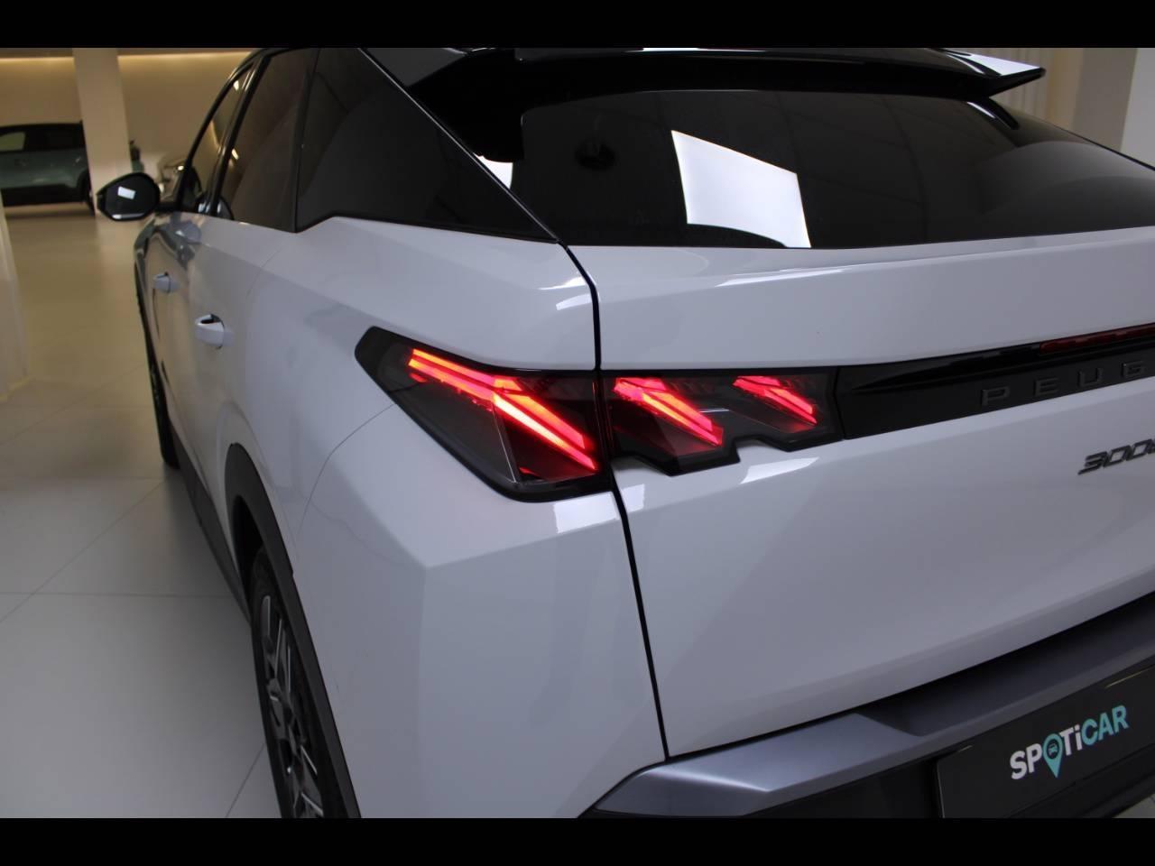 Peugeot Peugeot 3008 usata 10