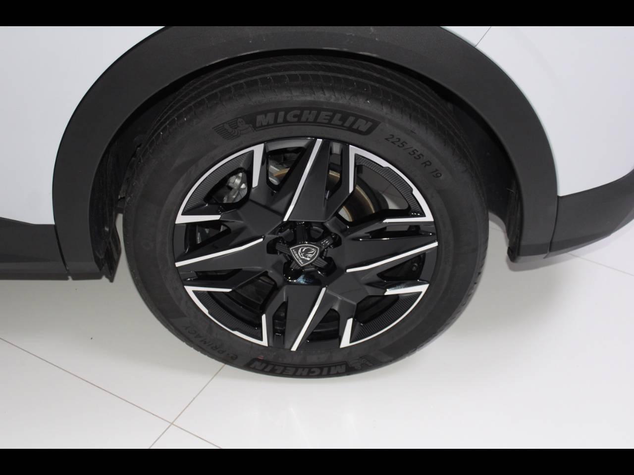 Peugeot Peugeot 3008 usata 18